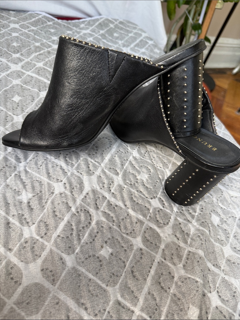 Bruno Premi Black Stud-Trim Leather Mules